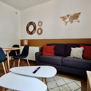Laennec/ Apprt 1 Ch Chaleureux/ Proche Centre-ville/ Bus Et Tram à Côté/ Saint-martin Appartement
